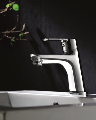 Grifo de lavabo comercial para baño, mango de metal único, cromo, 142mm de alto