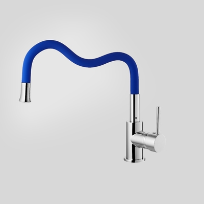 Caño alterable 1 manija Montaje en cubierta Grifo de cocina Grifo de fregadero de cocina flexible