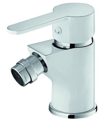 Grifo de inodoro de bidé de un solo orificio contemporáneo Grifo de rociador de lavabo giratorio
